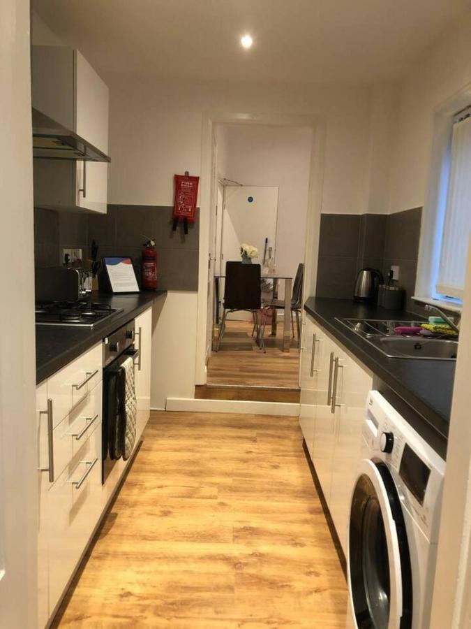 Lovely 4-Bed House In Anfield All En-Suite Liverpool Exterior photo